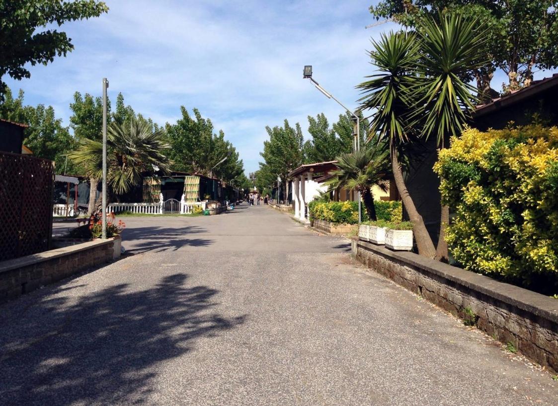 Onda Camping Village Ardea Exterior photo